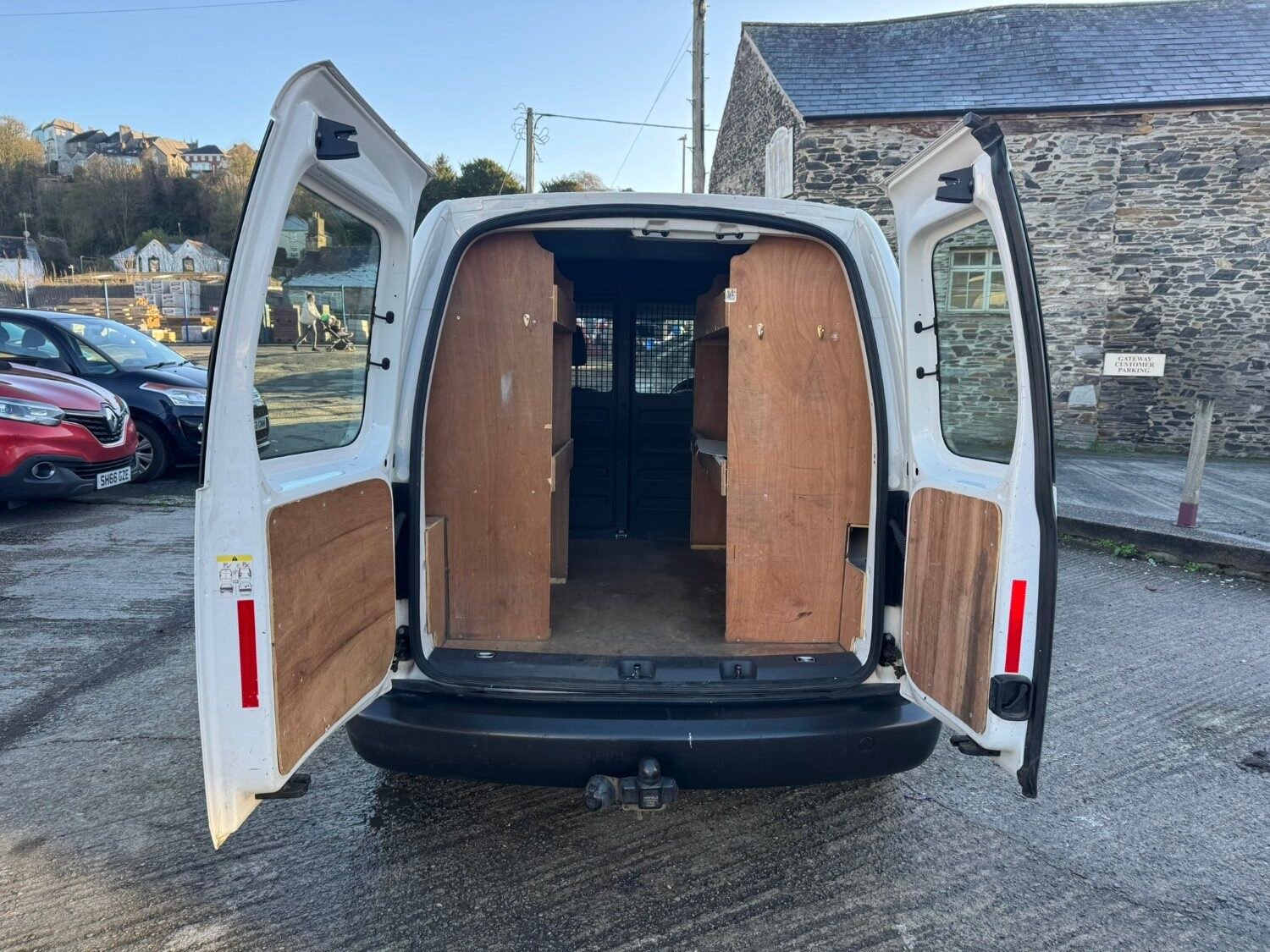 Used Volkswagen Caddy 2014 for sale - 76651149: Photo 7