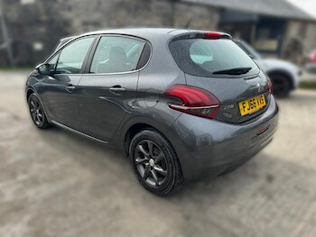 Used Peugeot 208 2016 for sale - 77790263: Photo