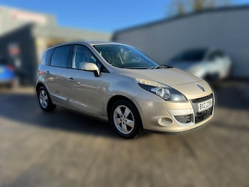 2011 - DYNAMIQUE TOMTOM DCI 5-Door