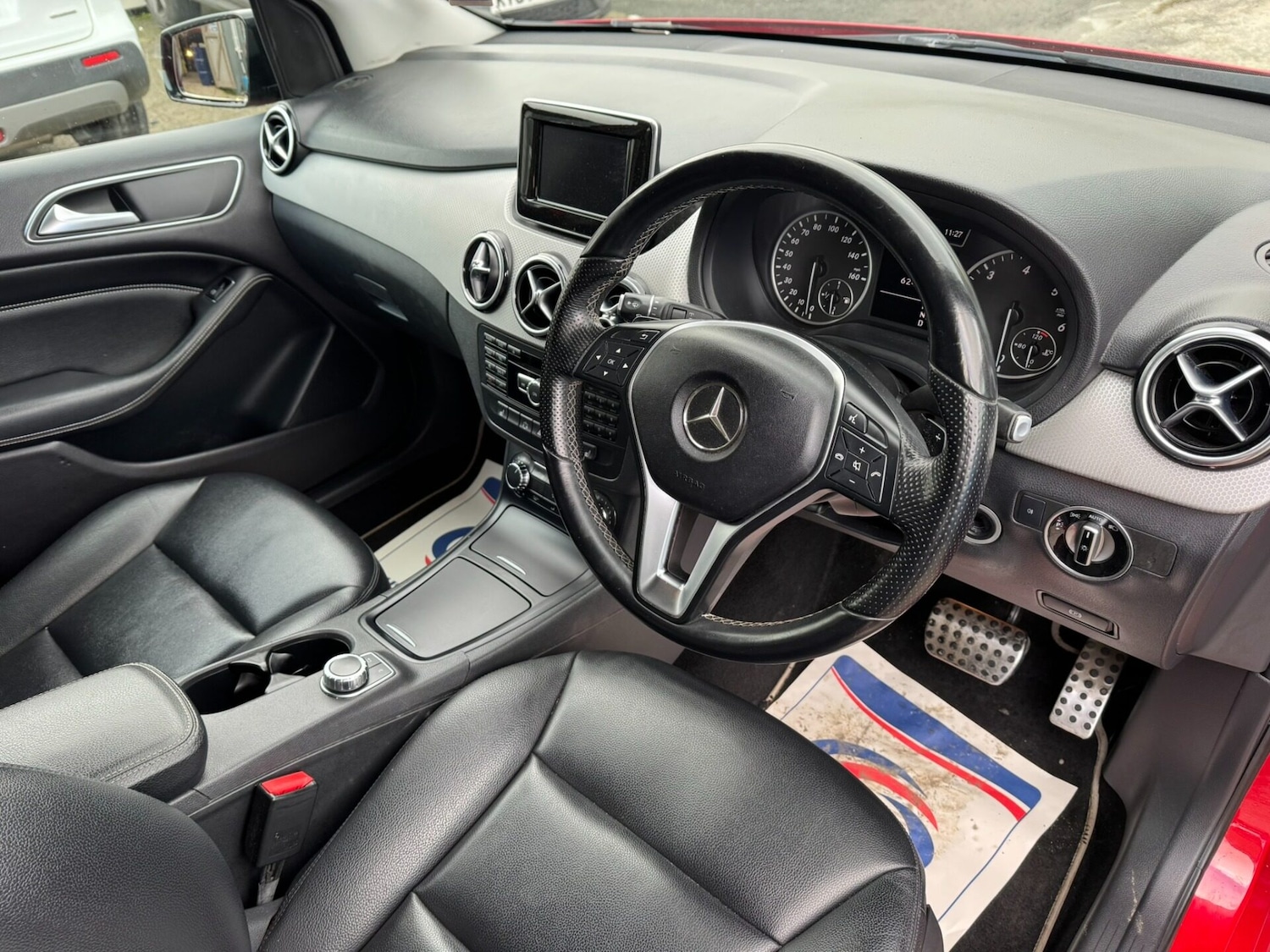Used Mercedes-Benz B Class 2013 for sale - 77520444: Photo 10