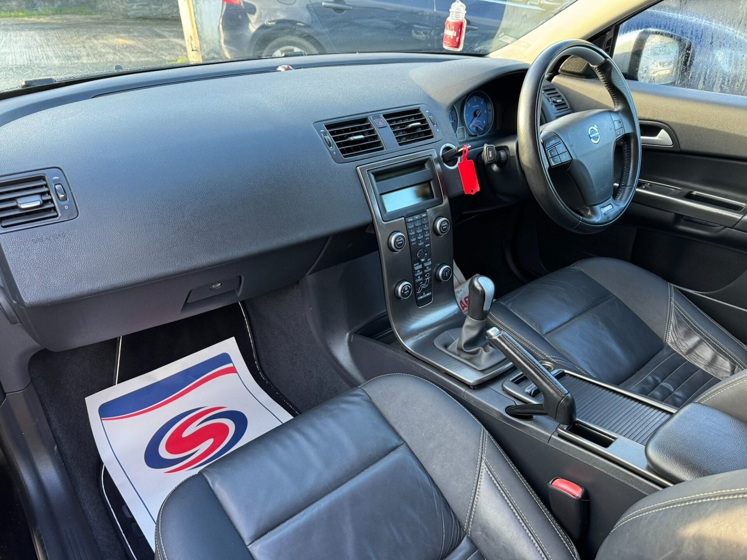 Used Volvo C30 2012 for sale - 77365476: Photo 11