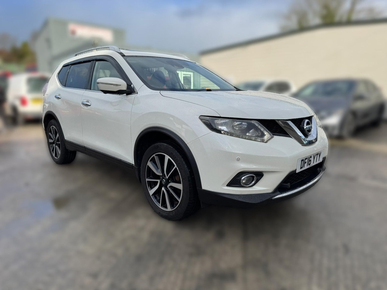 Used Nissan X-Trail 2016 for sale - 77365475: Photo 2