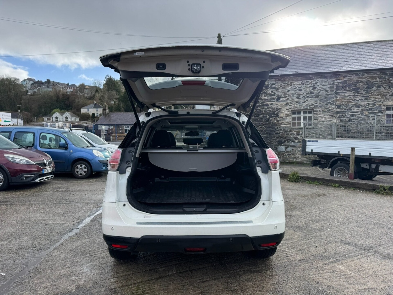 Used Nissan X-Trail 2016 for sale - 77365475: Photo 8