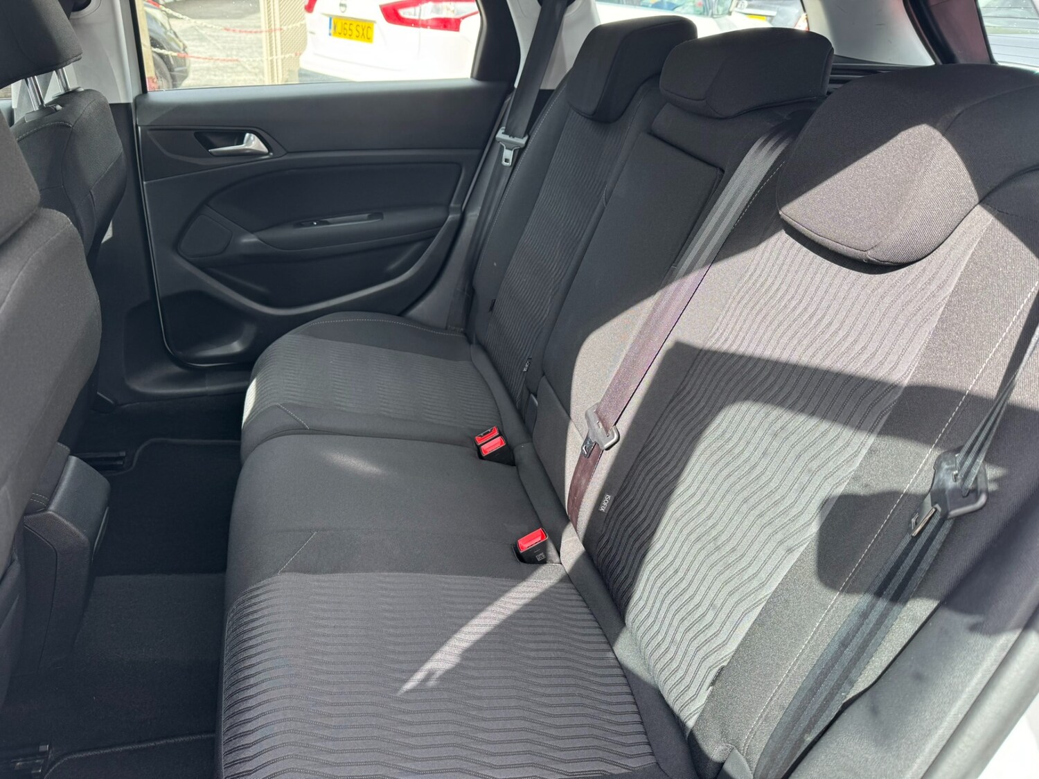 Used Peugeot 308 2014 for sale - 76036299: Photo 15