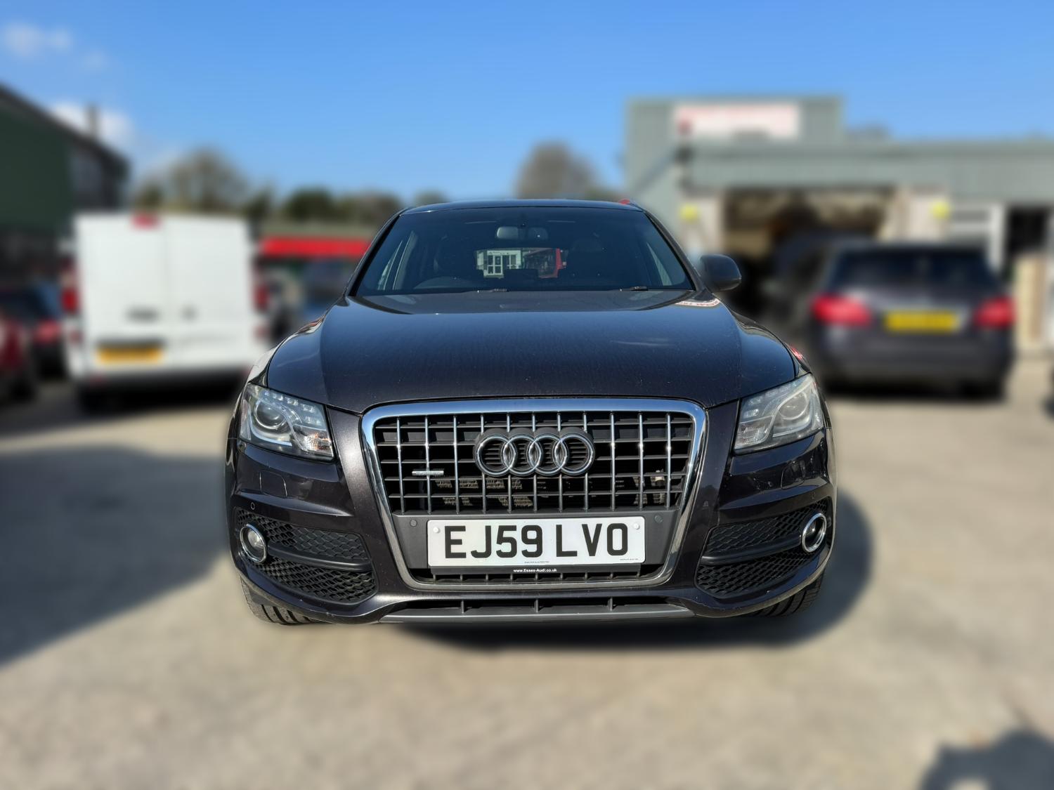 Used Audi Q5 2009 for sale - 77989540: Photo 2