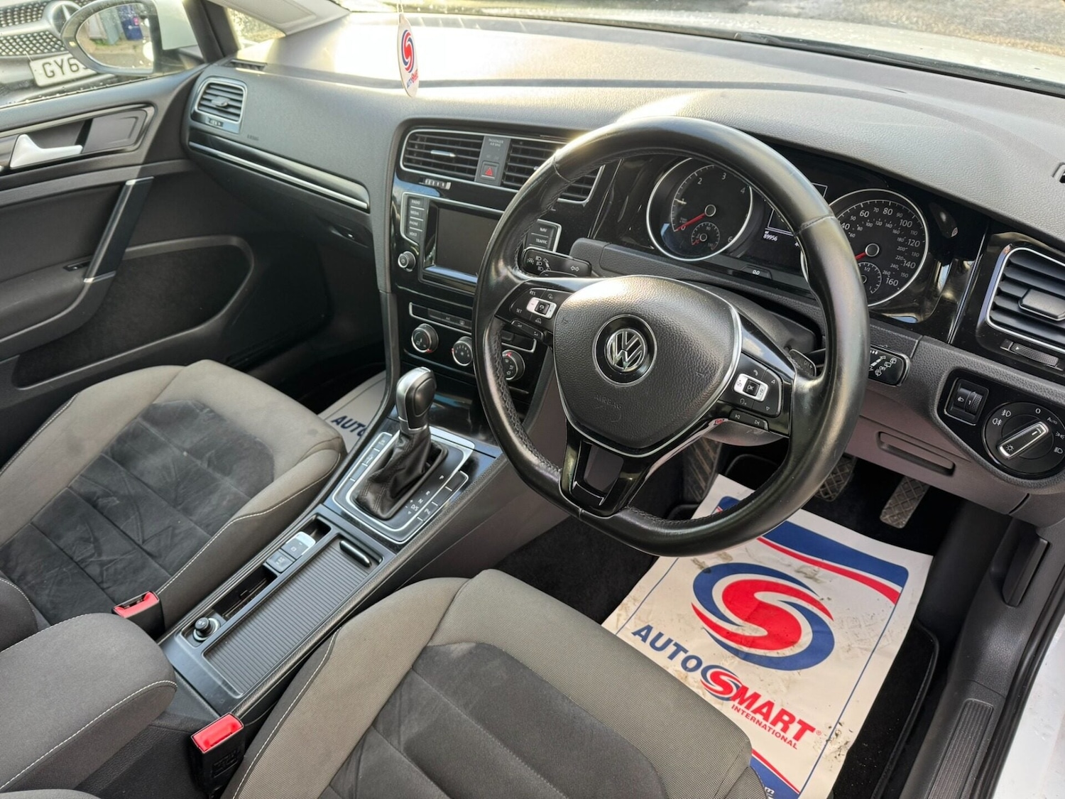 Used Volkswagen Golf 2015 for sale - 77593151: Photo 10
