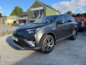 Used Toyota RAV4 2016 for sale - 79444915: Photo