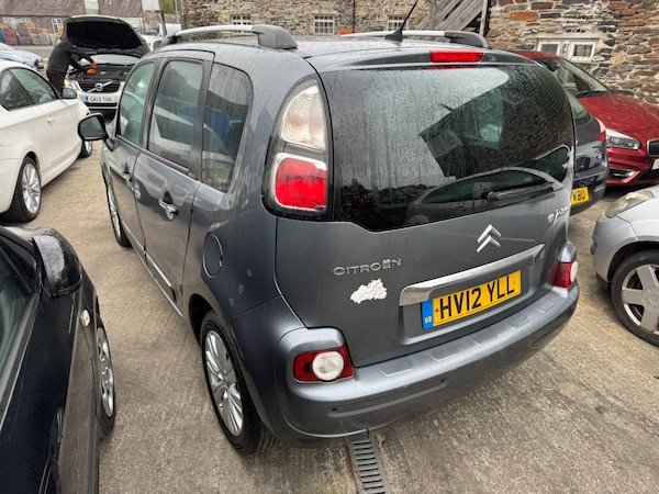 Used Citroen C3 Picasso 2012 for sale - 76299142: Photo 4