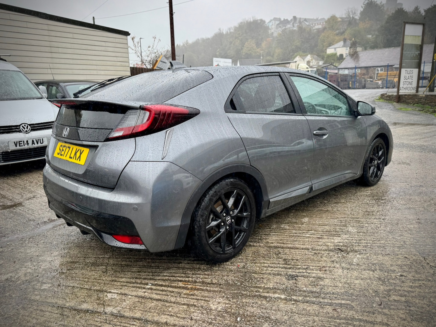 Used Honda Civic 2017 for sale - 76402464: Photo 6