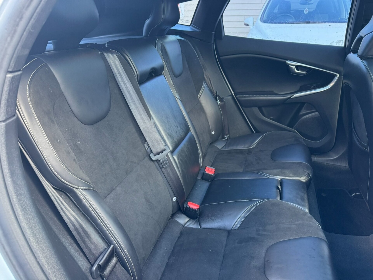 Used Volvo V40 2015 for sale - 77365453: Photo 15