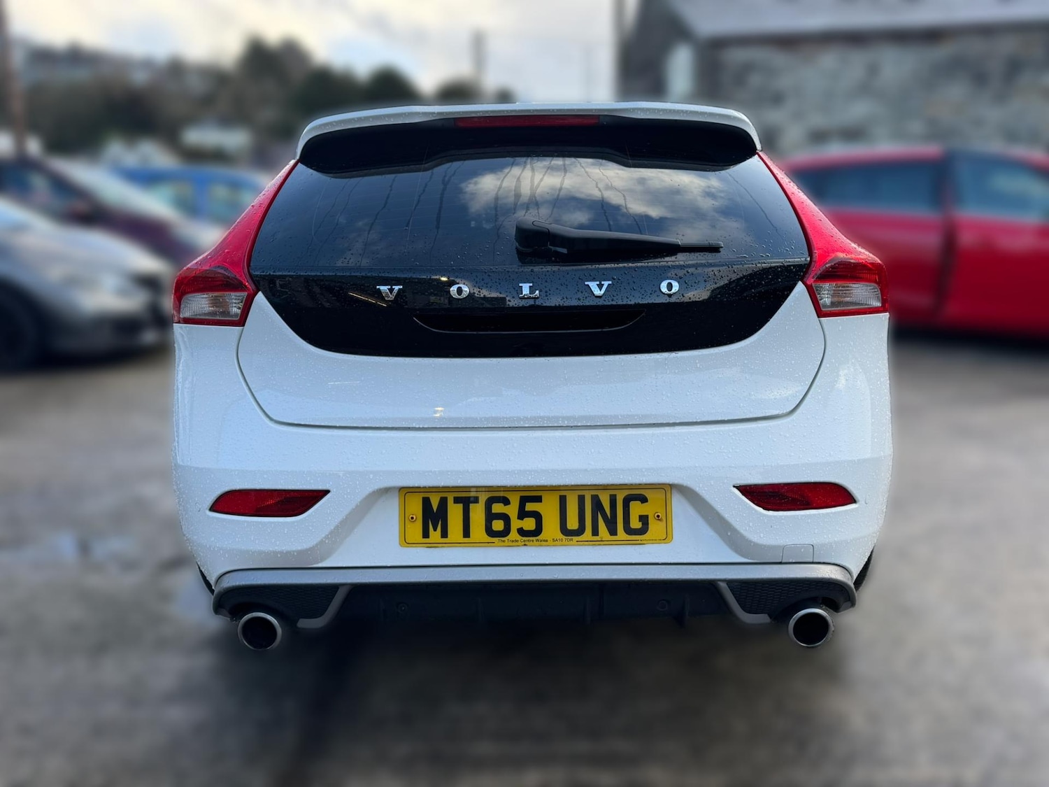 Used Volvo V40 2015 for sale - 77365453: Photo 6