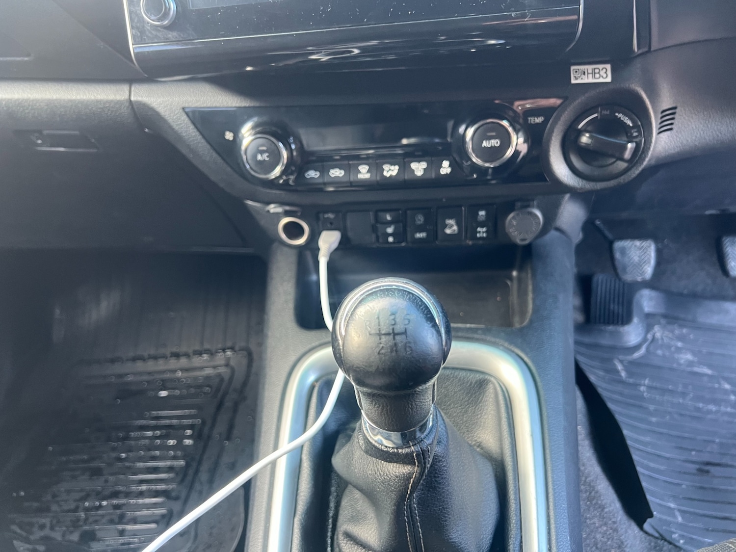 Used Toyota Hilux 2021 for sale - 76613576: Photo 20