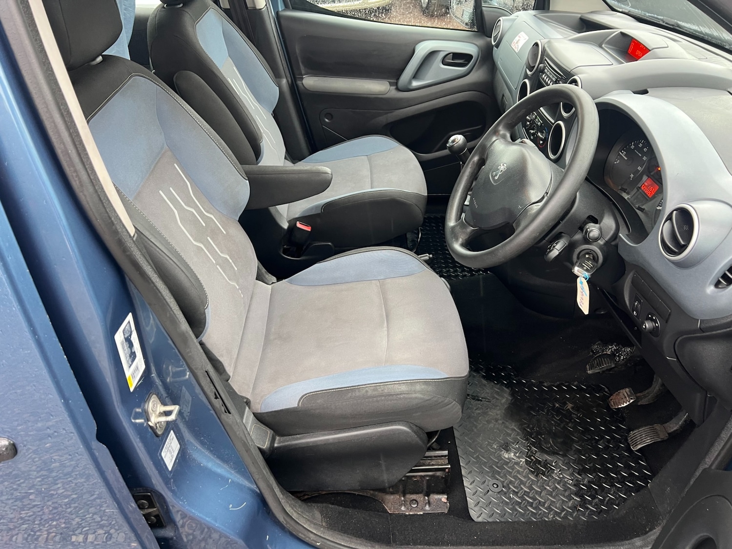 Used Peugeot Partner Tepee 2014 for sale - 76532155: Photo 7