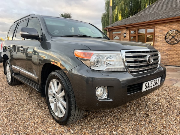 Used Toyota Landcruiser 2015 for sale - 75723769: Photo 1