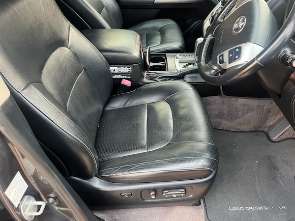 Used Toyota Landcruiser 2015 for sale - 75723769: Photo 9