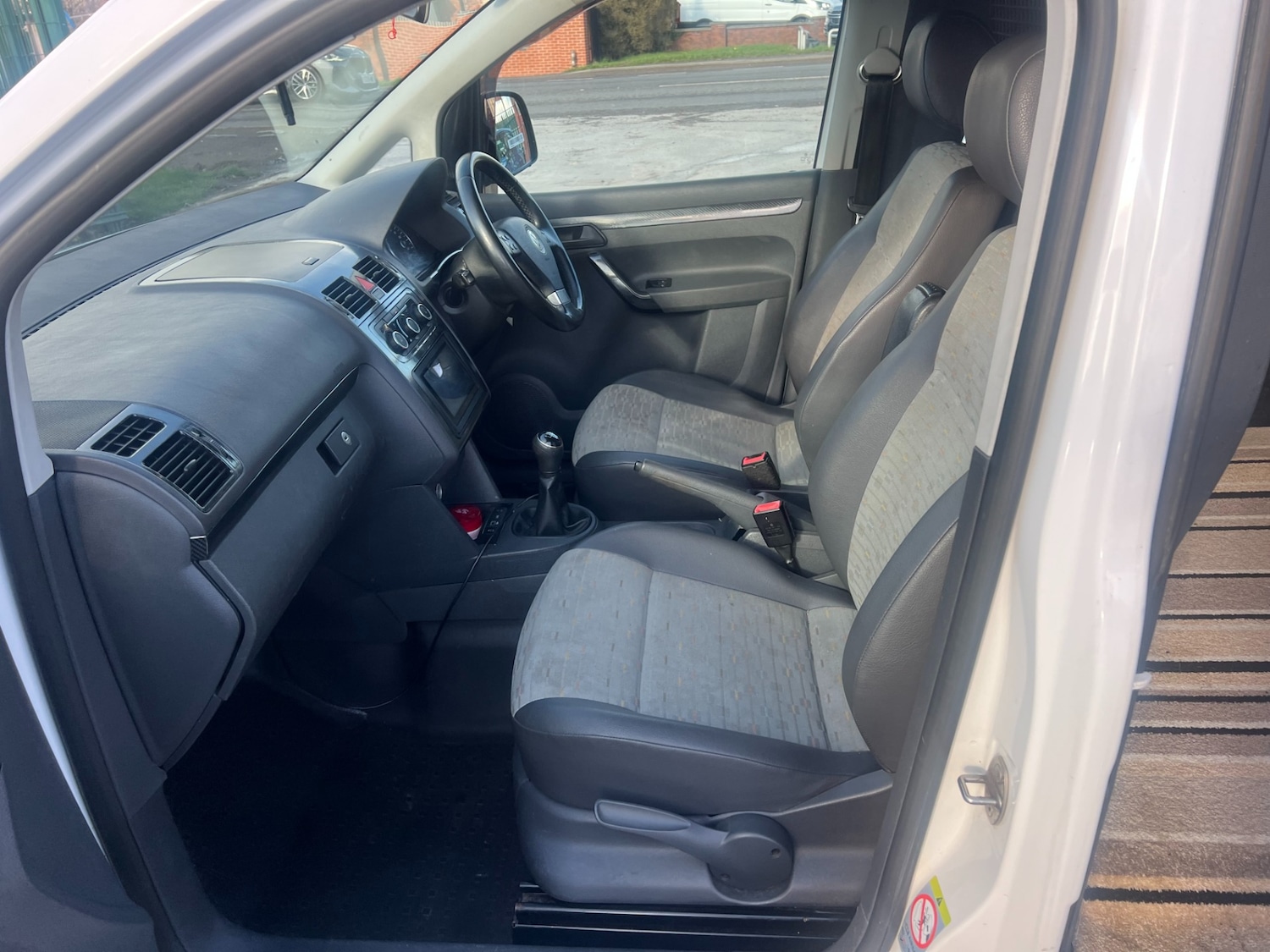 Used Volkswagen Caddy 2013 for sale - 77889669: Photo 16