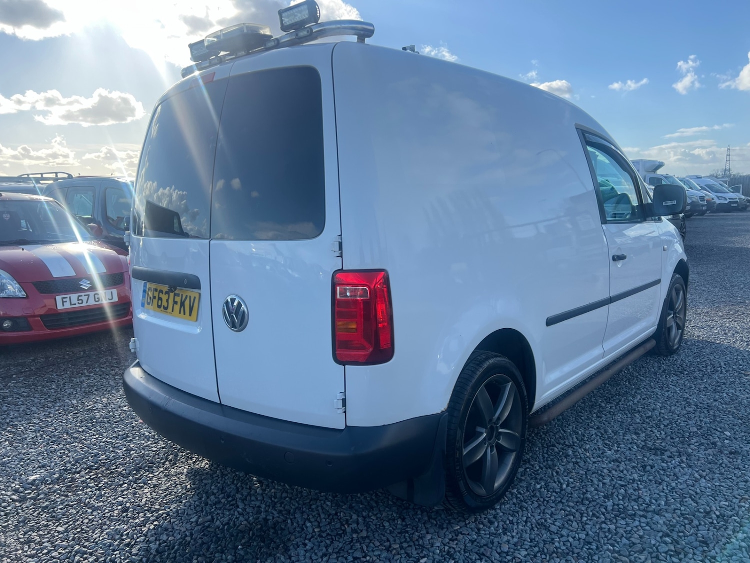 Used Volkswagen Caddy 2013 for sale - 77889669: Photo 3