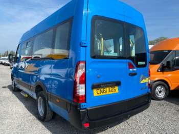 Used Renault Trucks UK Master 2011 for sale - 70947275: Photo