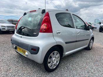 Used Peugeot 107 2011 for sale - 78915877: Photo