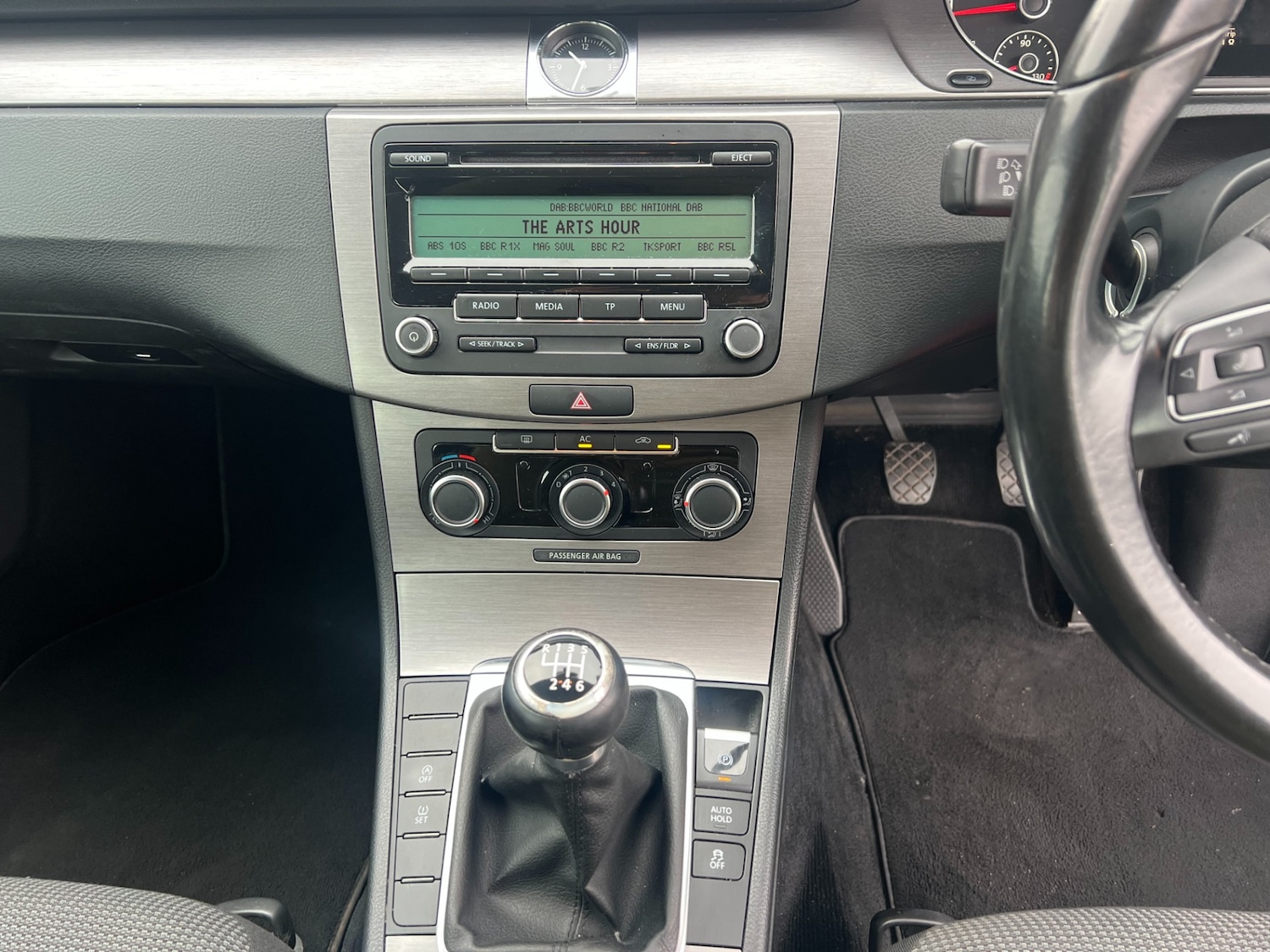 Used Volkswagen Passat 2011 for sale - 76534313: Photo 12