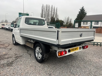 Used Volkswagen Transporter 2018 for sale - 77775268: Photo