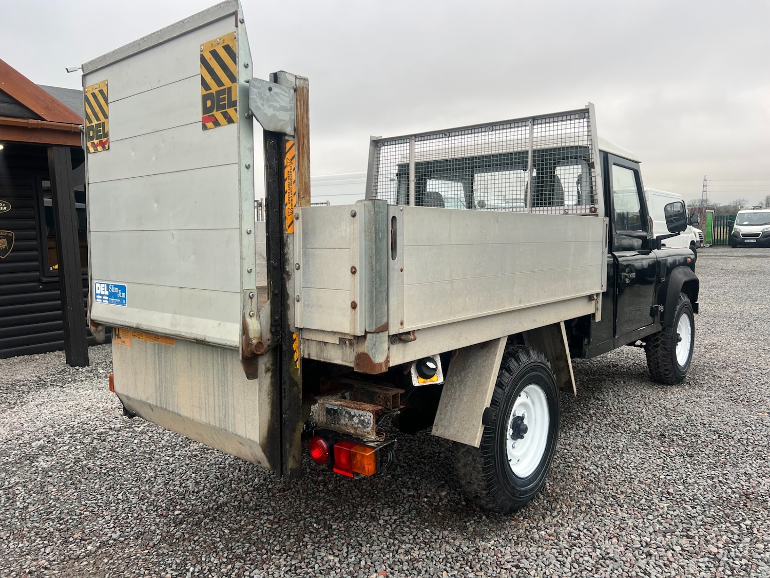 Used Land Rover Defender 2000 for sale - 77690815: Photo 3