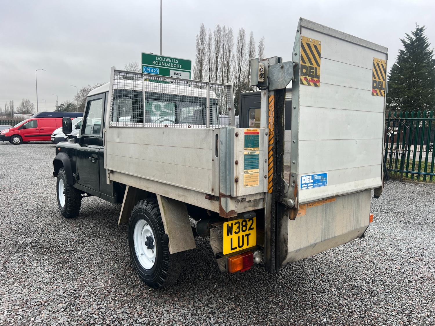 Used Land Rover Defender 2000 for sale - 77690815: Photo 4