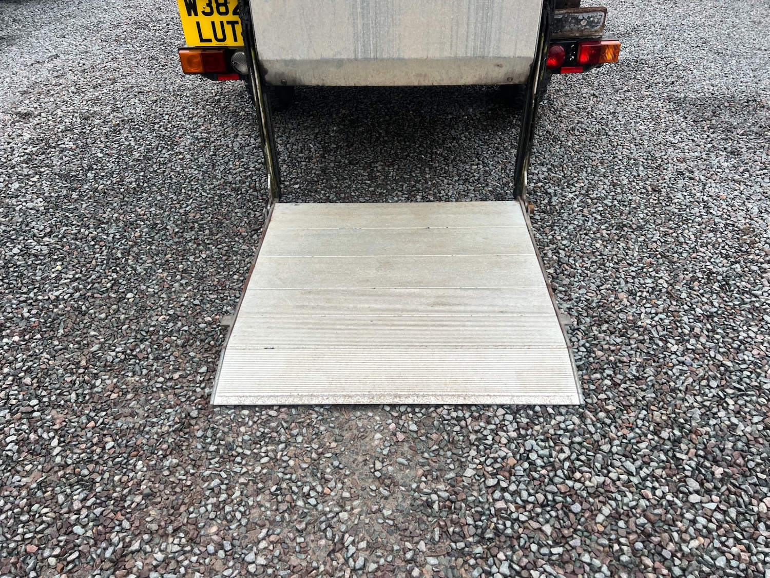 Used Land Rover Defender 2000 for sale - 77690815: Photo 9