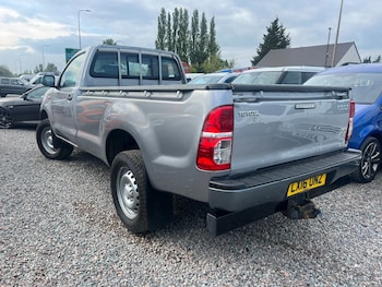 Used Toyota Hilux 2016 for sale - 78486698: Photo