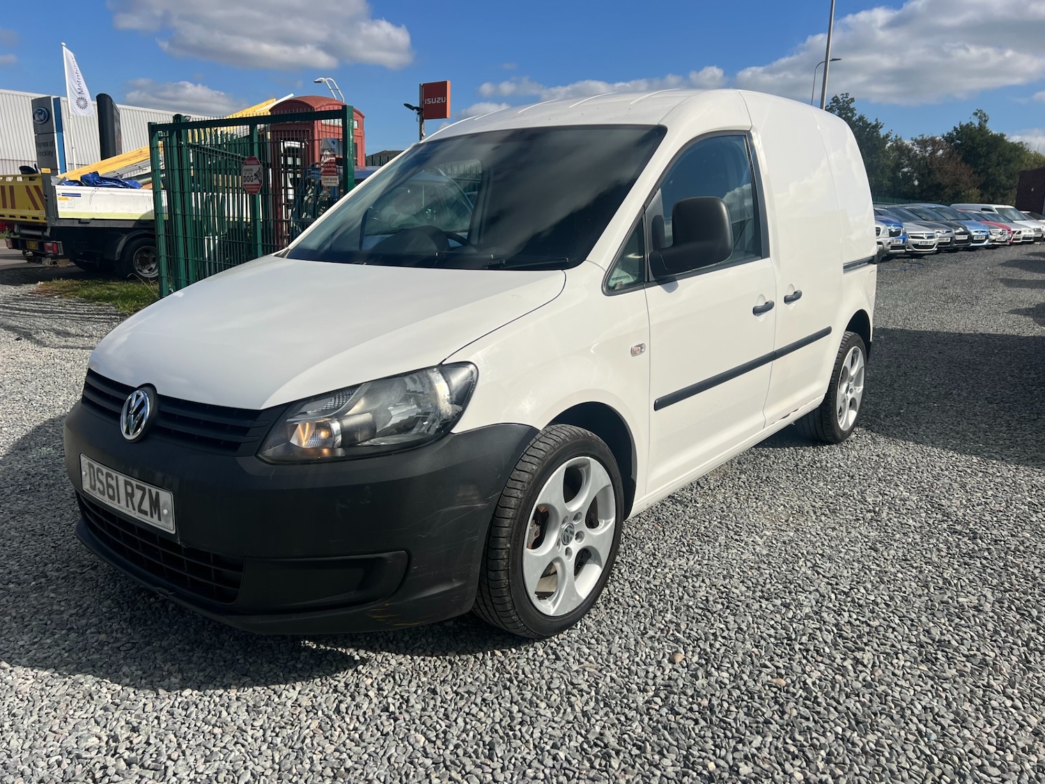 Used Volkswagen Caddy 2011 for sale - 76115289: Photo 2