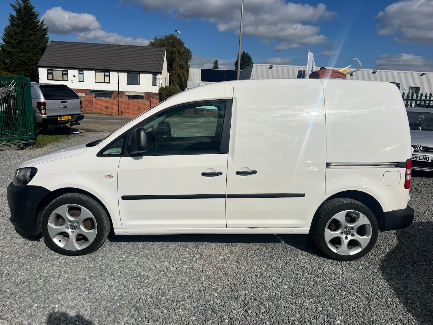 Used Volkswagen Caddy 2011 for sale - 76115289: Photo 6