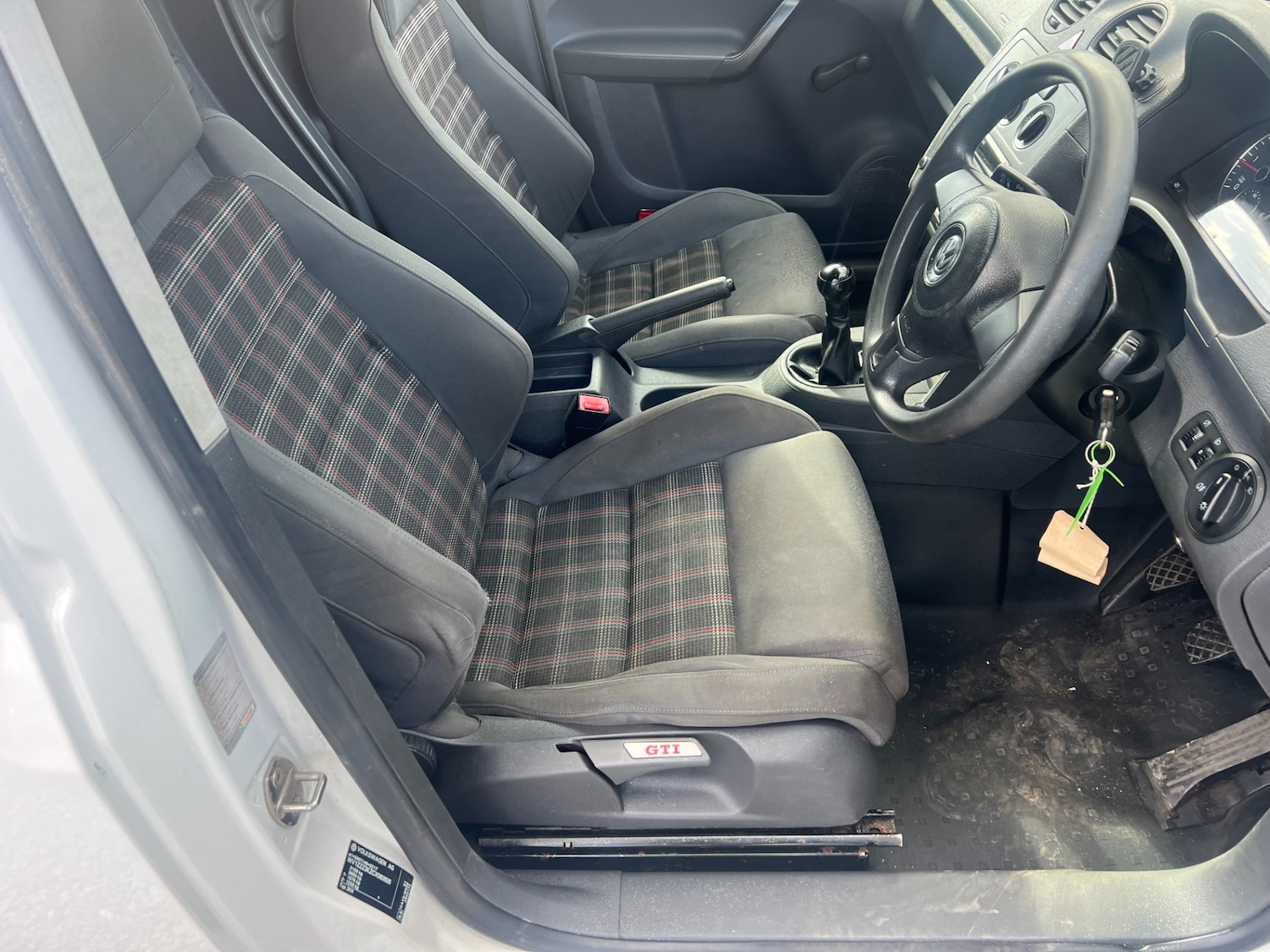 Used Volkswagen Caddy 2011 for sale - 76115289: Photo 8