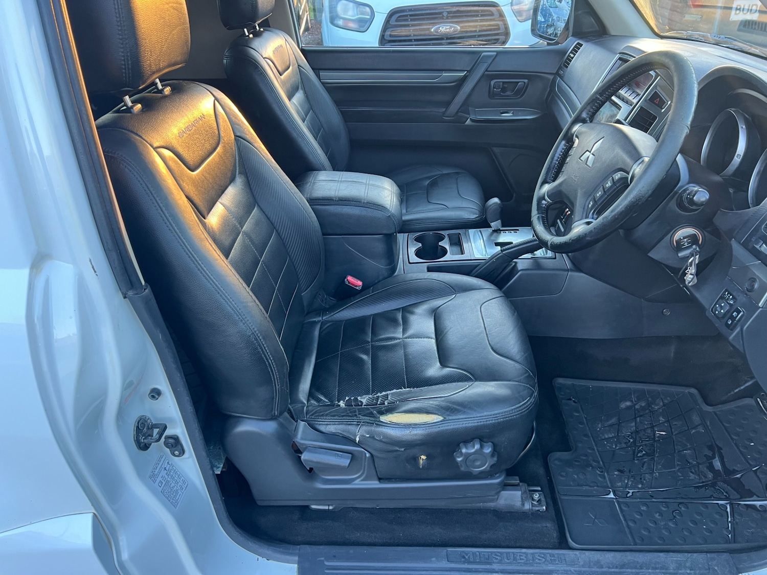 Used Mitsubishi Shogun 2014 for sale - 77012931: Photo 9