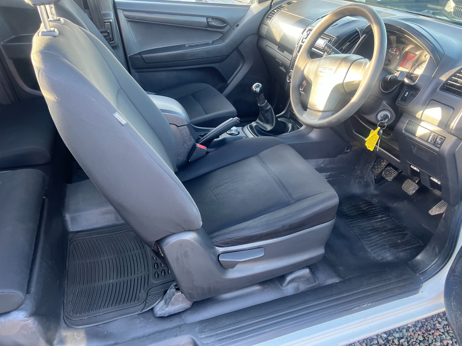 Used Isuzu D-Max 2013 for sale - 77311389: Photo 11