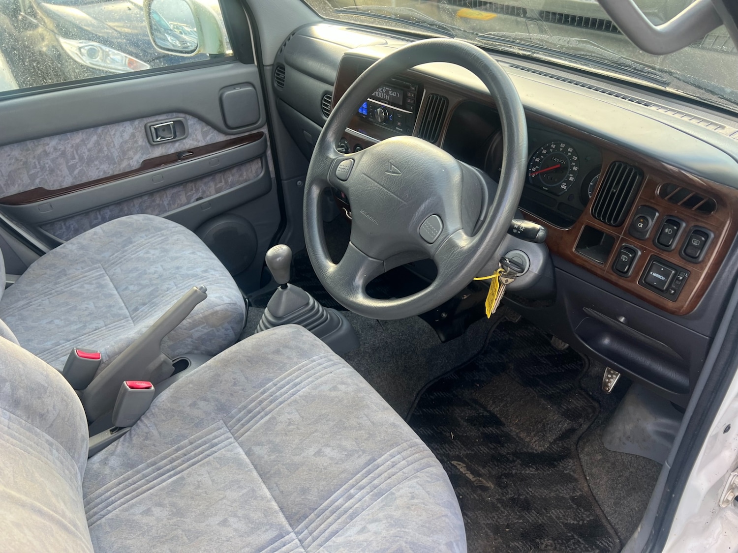 Used Daihatsu Atrai 2015 for sale - 77619374: Photo 14