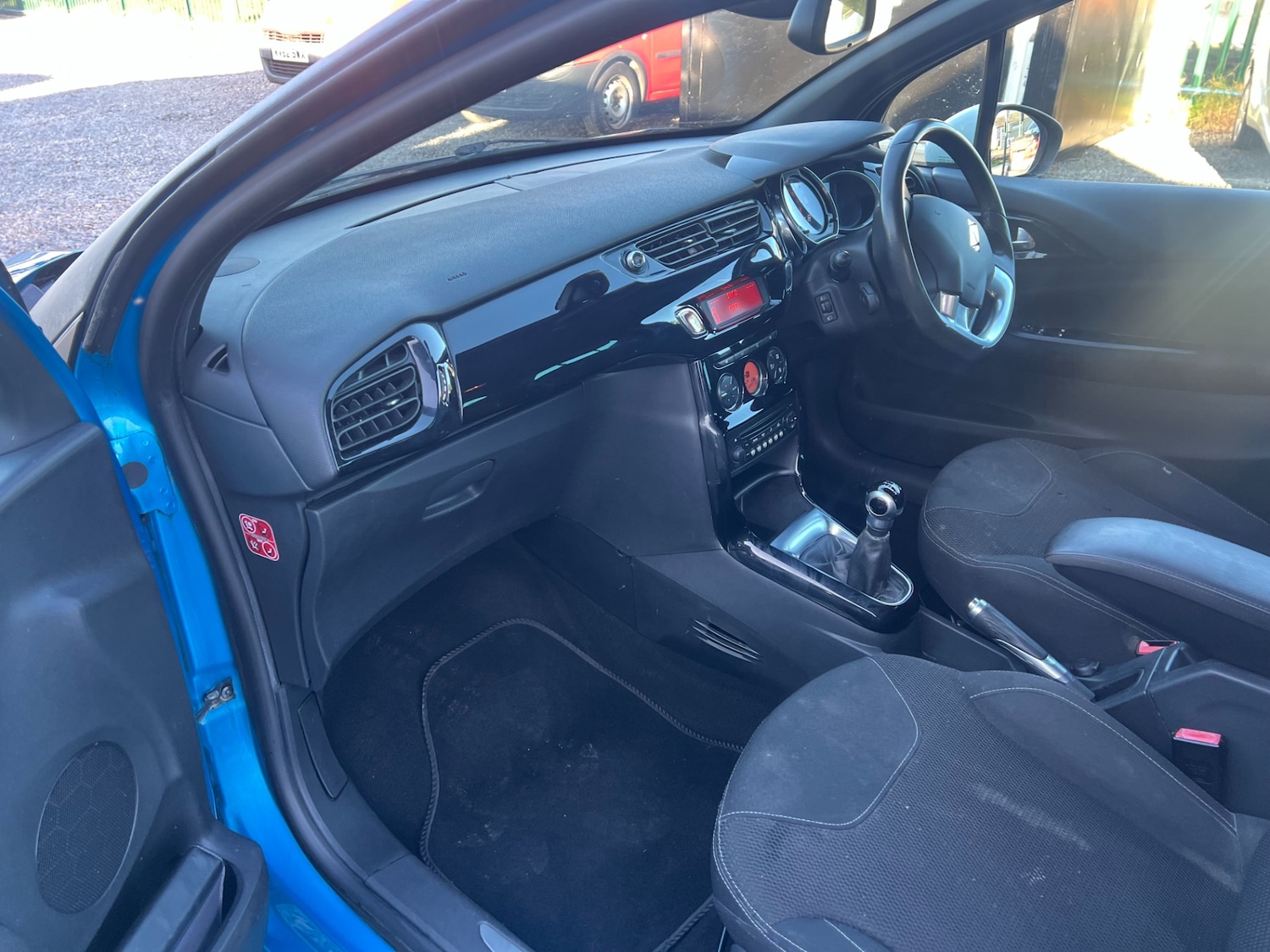 Used Citroen DS3 2013 for sale - 77159862: Photo 11