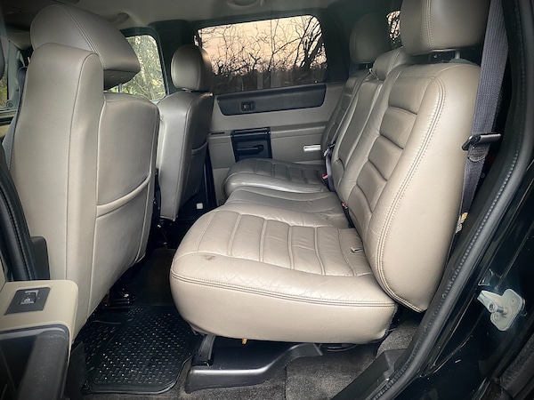 Used Hummer H2 2017 for sale - 69835372: Photo 15