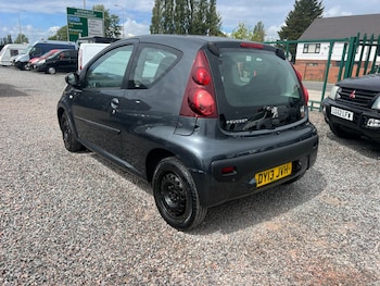 Used Peugeot 107 2013 for sale - 78616135: Photo