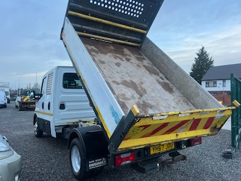 Used Iveco Daily 2017 for sale - 77381192: Photo