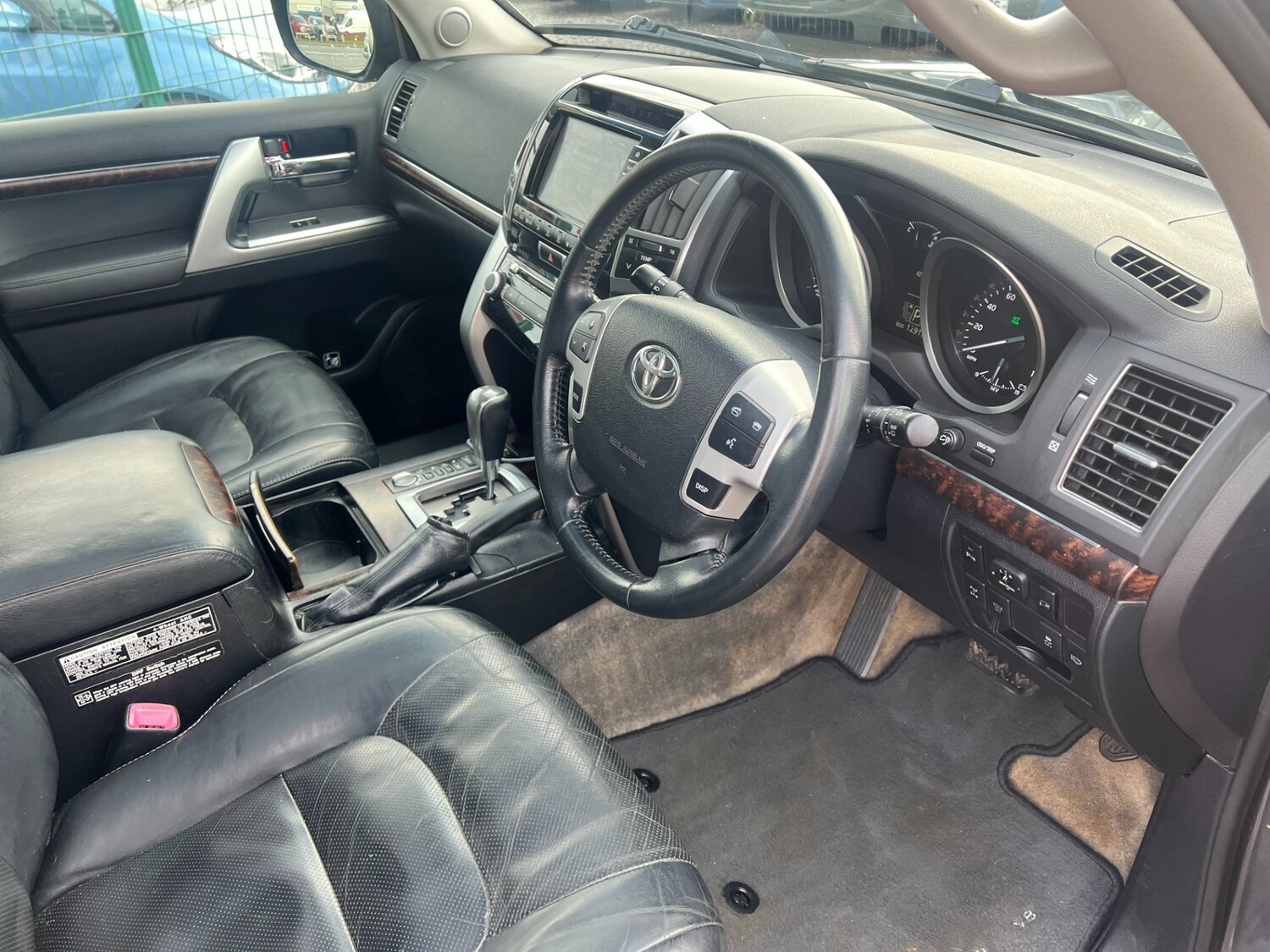 Used Toyota Land Cruiser 2014 for sale - 77475749: Photo 14