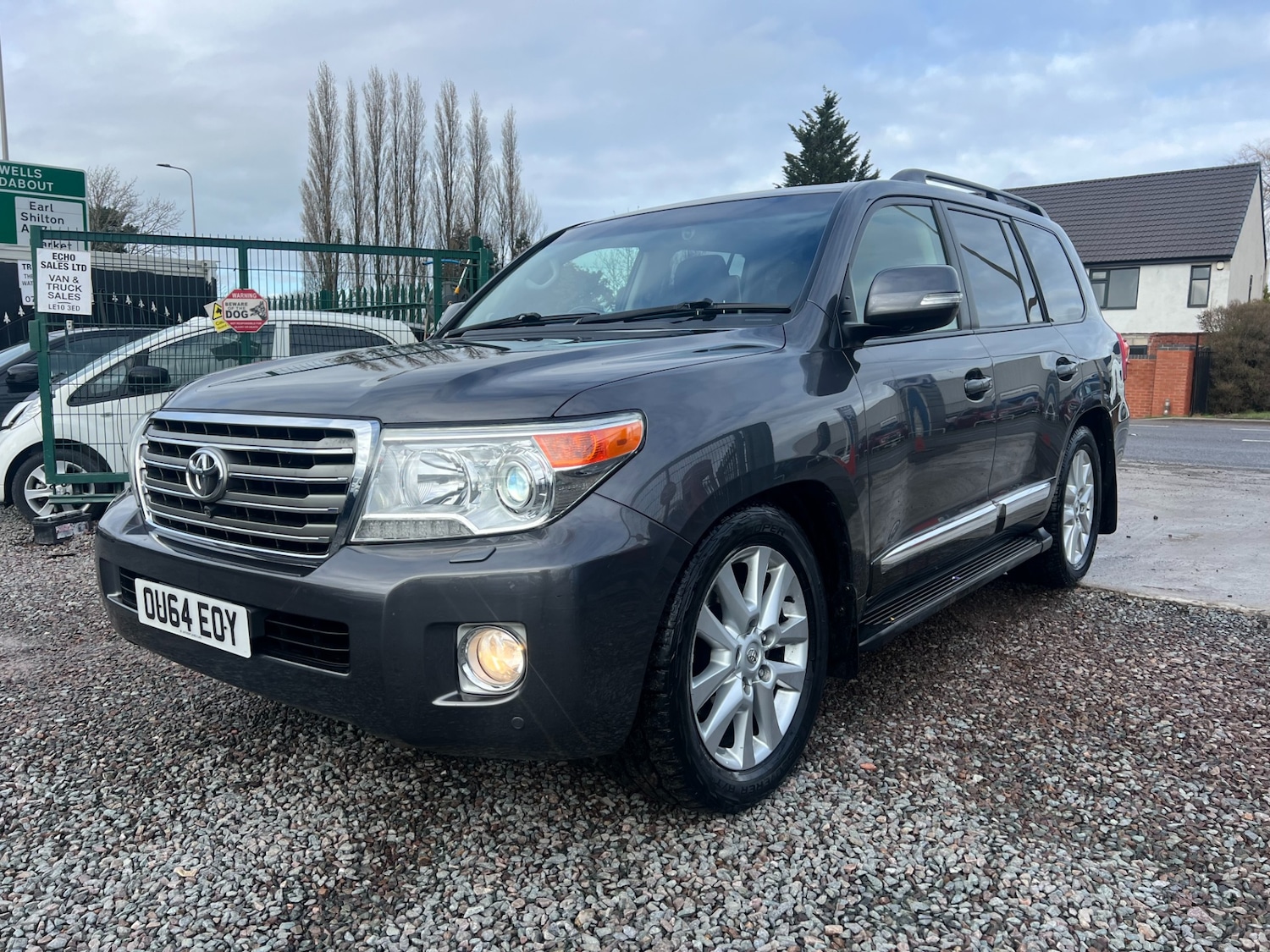 Used Toyota Land Cruiser 2014 for sale - 77475749: Photo 2