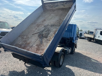 Used Nissan Cabstar 2010 for sale - 79357161: Photo