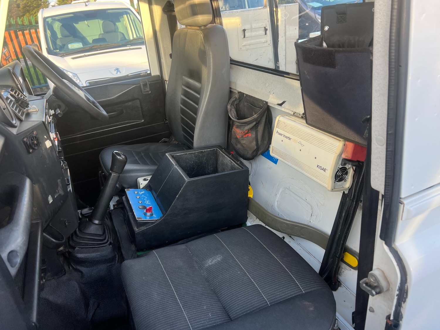 Used Land Rover Defender 2011 for sale - 77661984: Photo 13