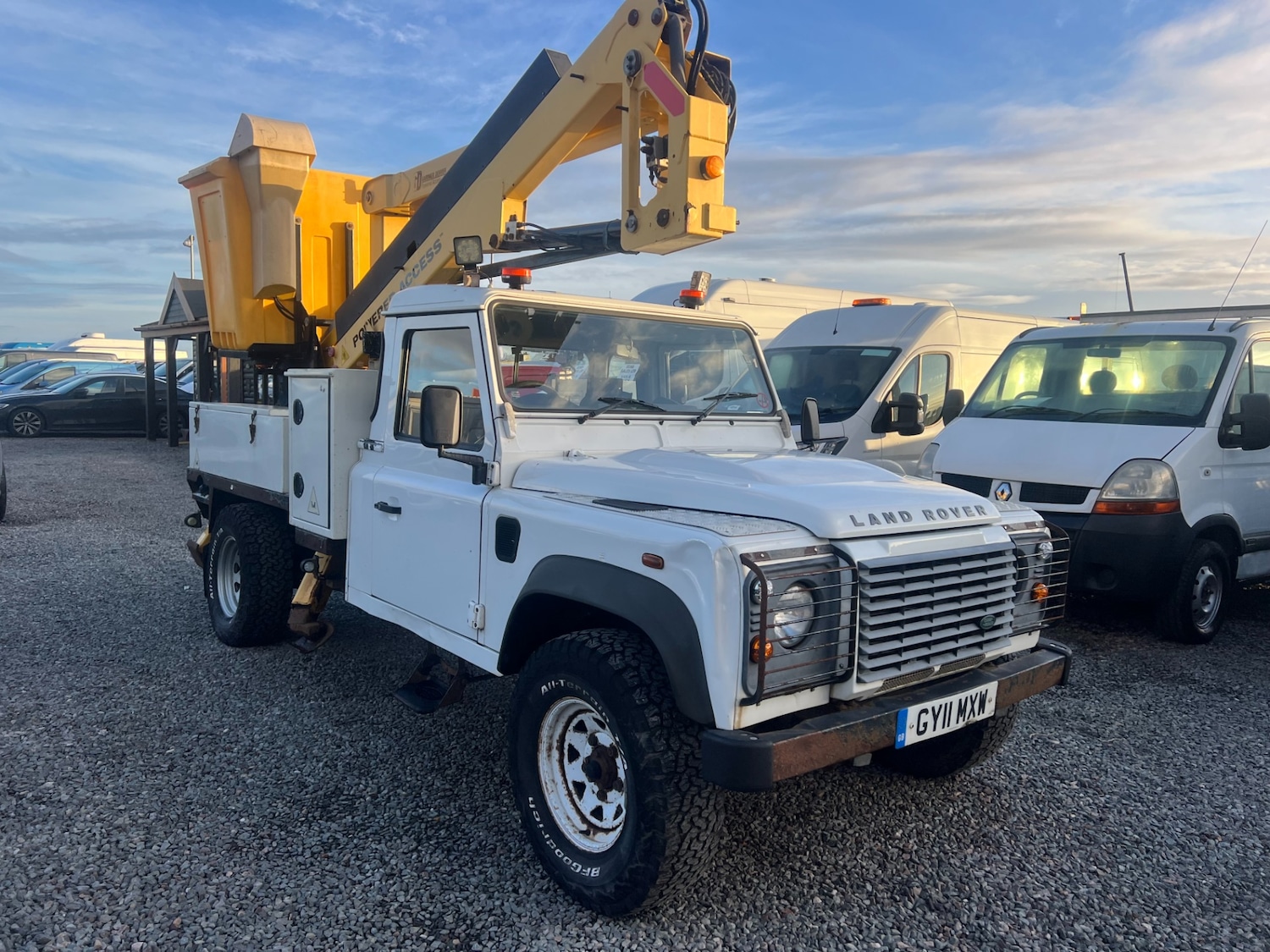 Used Land Rover Defender 2011 for sale - 77661984: Photo 5