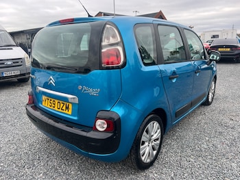 Used Citroen C3 Picasso 2009 for sale - 76220346: Photo 3