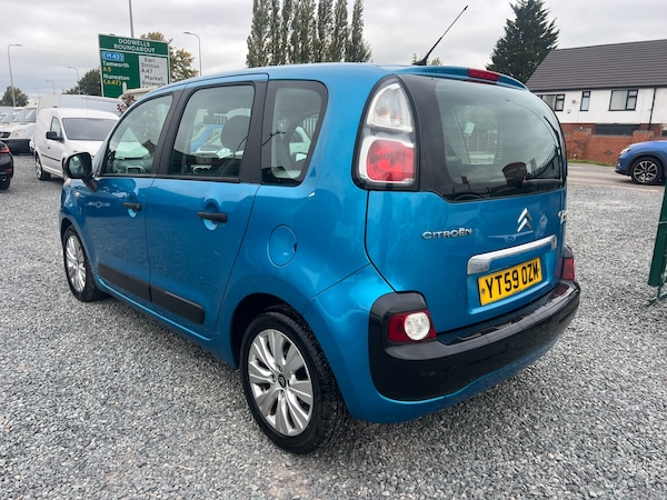 Used Citroen C3 Picasso 2009 for sale - 76220346: Photo 4