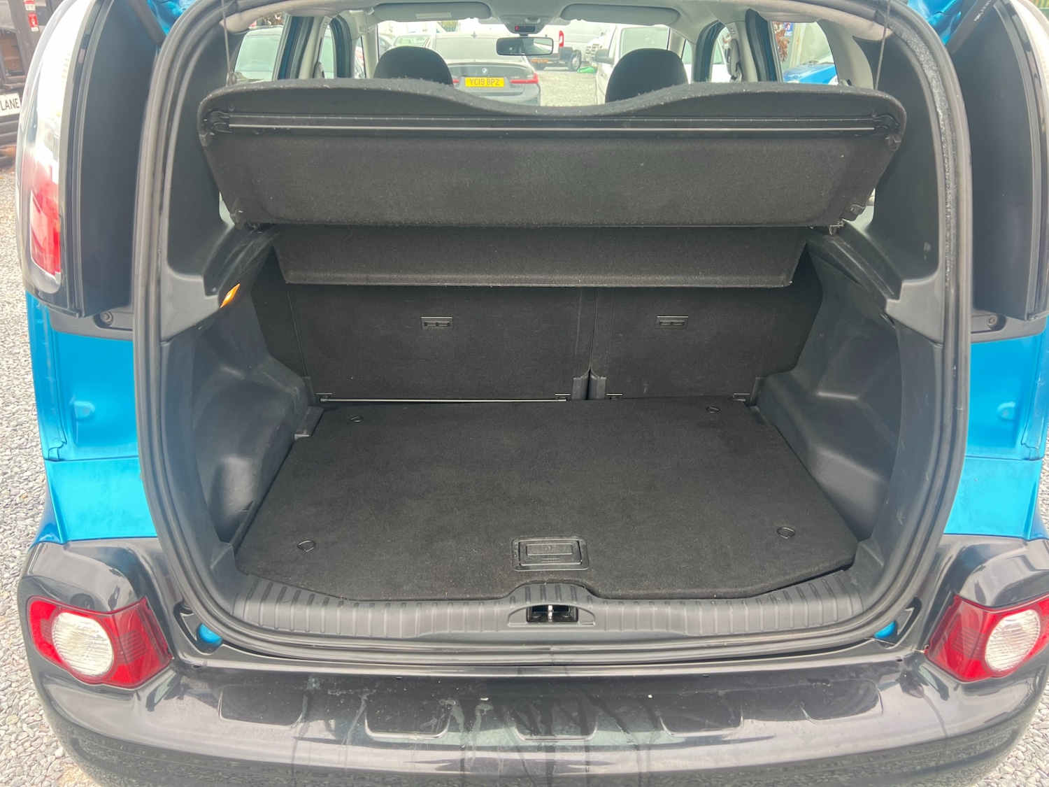 Used Citroen C3 Picasso 2009 for sale - 76220346: Photo 8