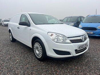 Used Vauxhall Astra Van 2013 for sale - 77135802: Photo