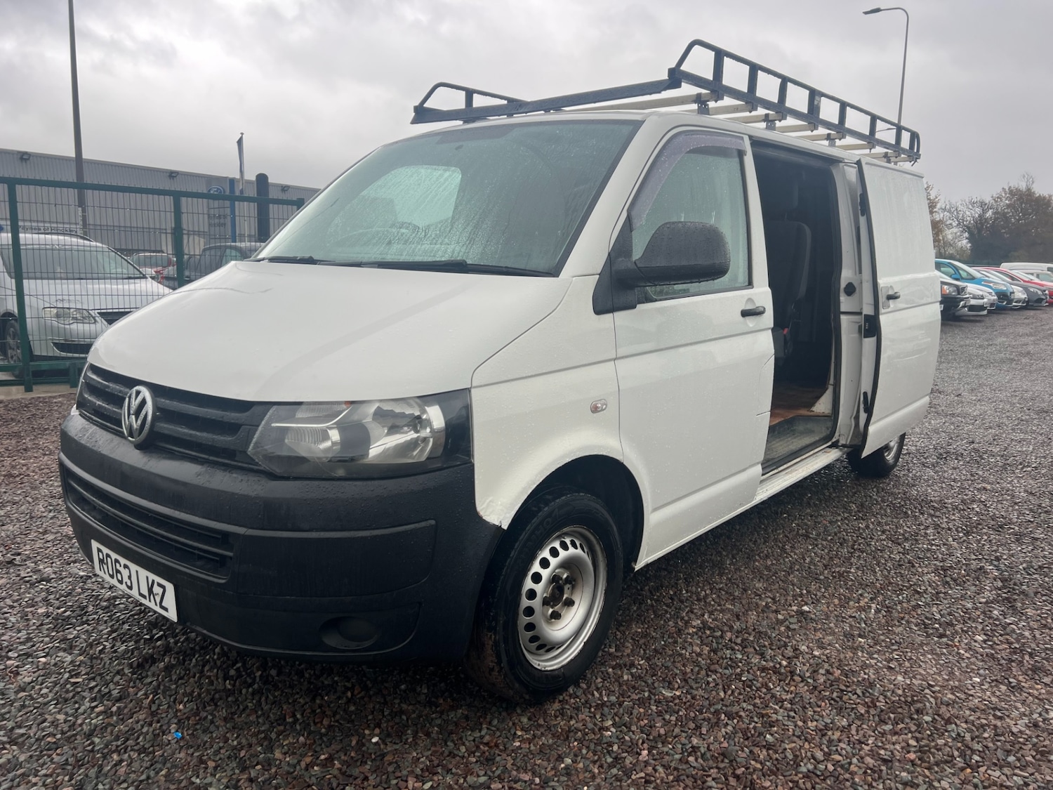 Used Volkswagen Transporter 2013 for sale - 76544640: Photo 5
