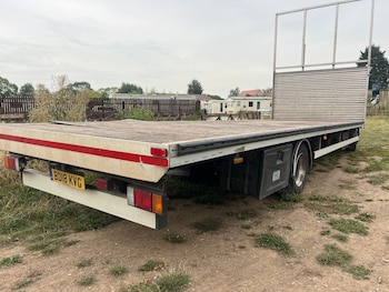 Used Isuzu Forward 2018 for sale - 75548985: Photo